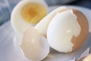 Bật mí đáp án của việc ăn trứng vịt luộc có giảm cân không