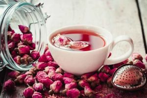 Giảm cân bằng trà hoa hồng có tốt không? Cách uống trà hoa hồng giảm cân hiệu quả